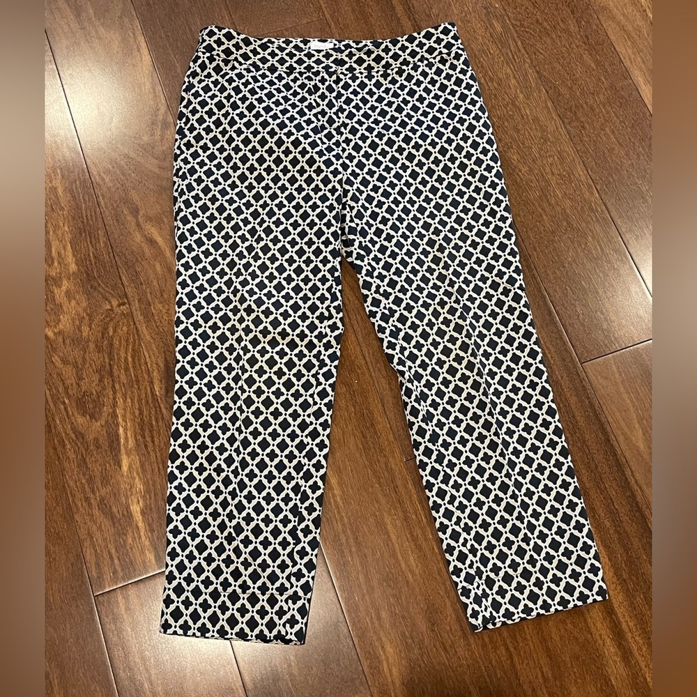 Laundry by Shelli Segal Tile Print Ankle Pants - size 6